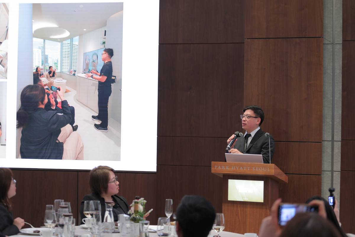 Dr. Sin Yong presenting clinic training material, HIRONIC VVIP Partners Meeting 2026, Seoul